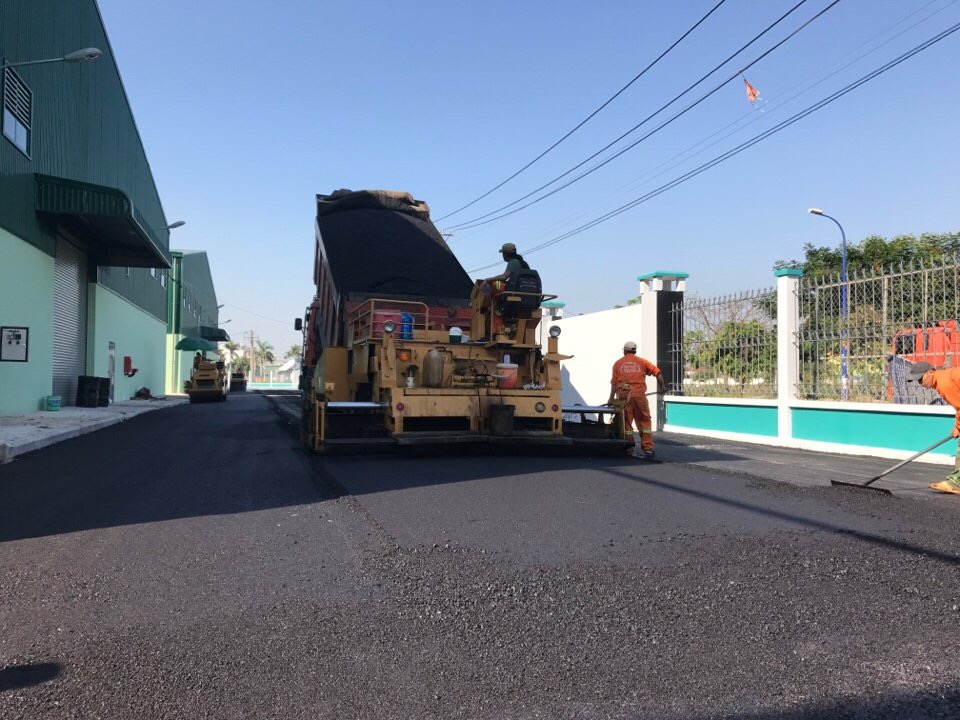 THI CÔNG ĐƯỜNG NỘI NỘ KCN TÂN BÌNH